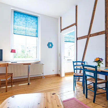 Haus Silko - Fewo In Top Lage - 3 Min Zum Strand Direkt Am Kurpark Rostock Zimmer foto