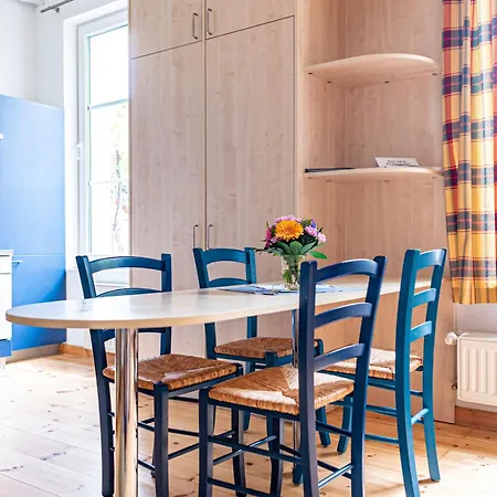 Haus Silko - Fewo In Top Lage - 3 Min Zum Strand Direkt Am Kurpark Rostock Zimmer foto