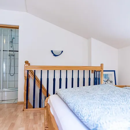 Haus Silko - Fewo In Top Lage - 3 Min Zum Strand Direkt Am Kurpark Rostock Zimmer foto