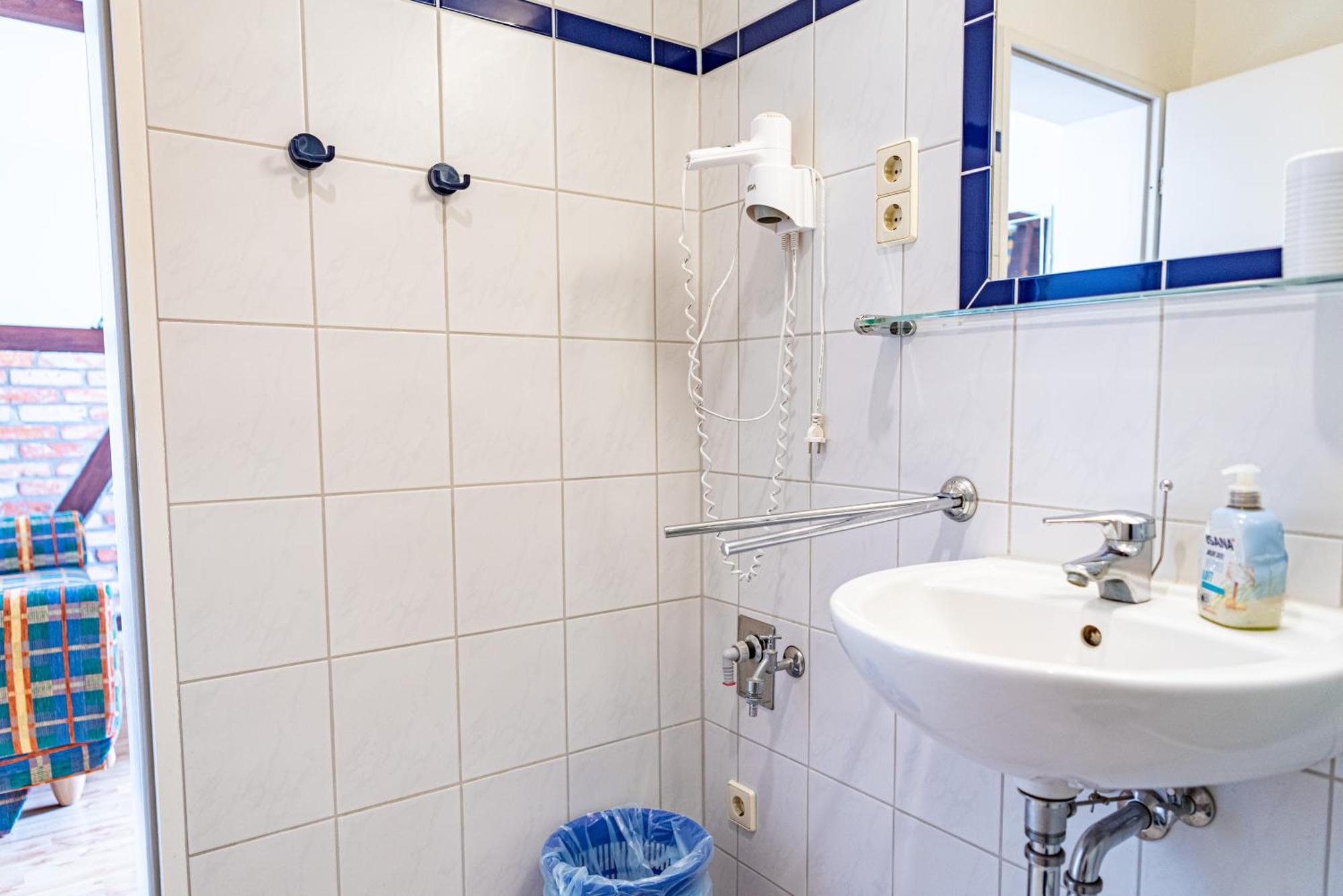 Apartment Haus Silko - In Lage - 3 Min Zum Direkt Am Kurpark Rostock